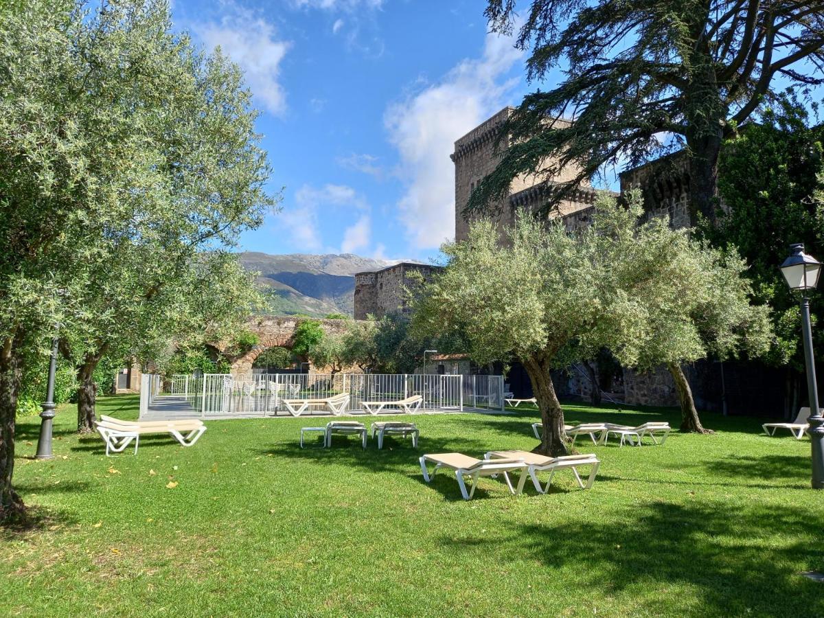 Parador De Jarandilla De La Vera Exterior photo